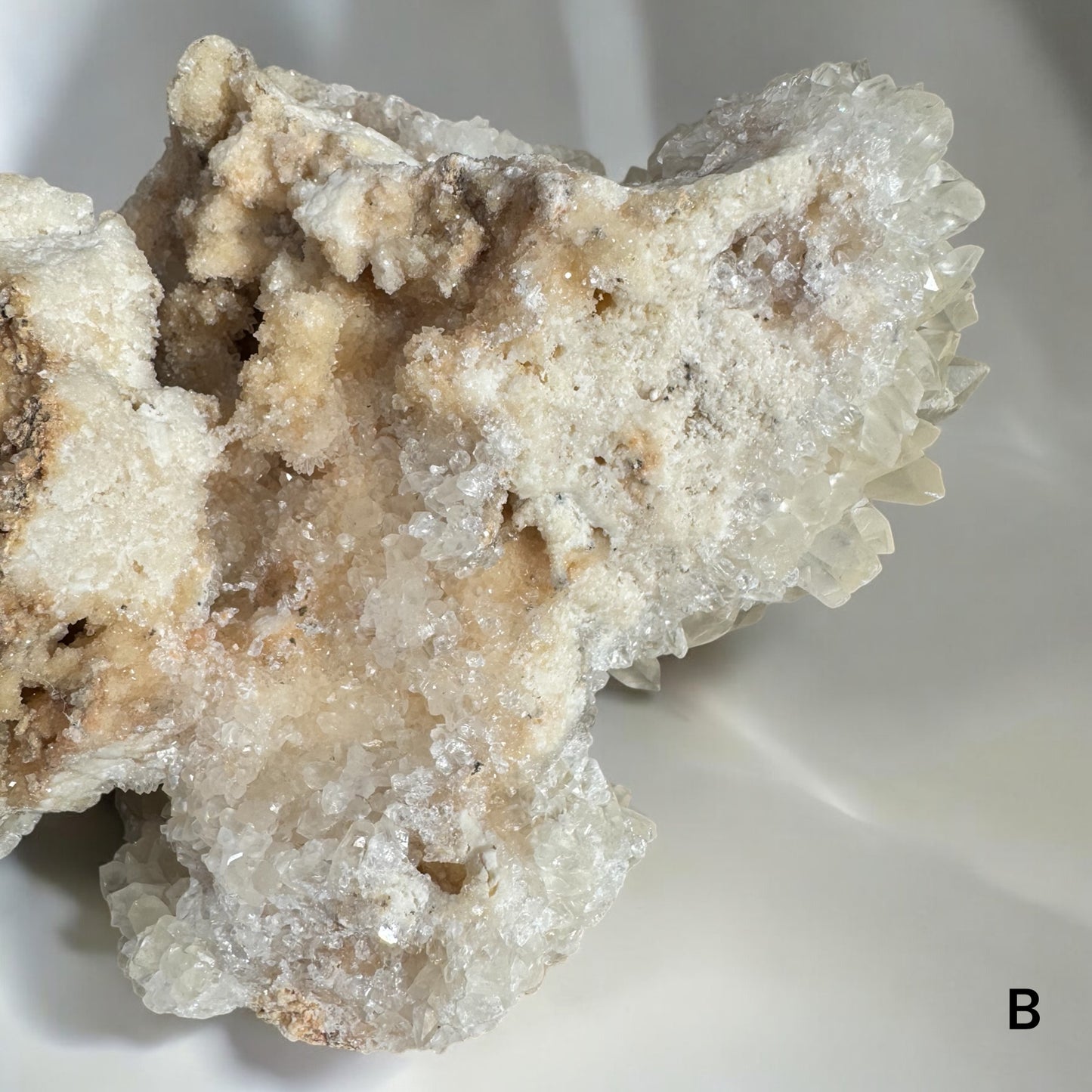 Druzy Calcite – A Sparkling Crystal of Amplification & Renewal