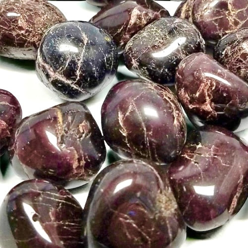 Garnet Tumbled Stone